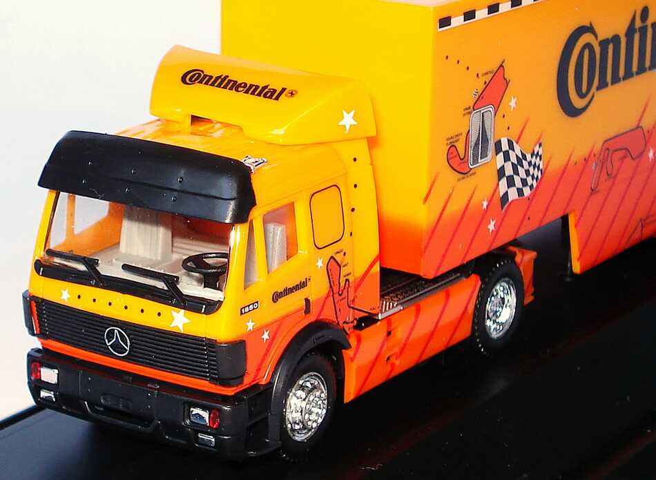 Foto 1:87 Mercedes-Benz SK Fv Cv KoSzg Cv 2/2 Continental (Design Rennstrecken) herpa