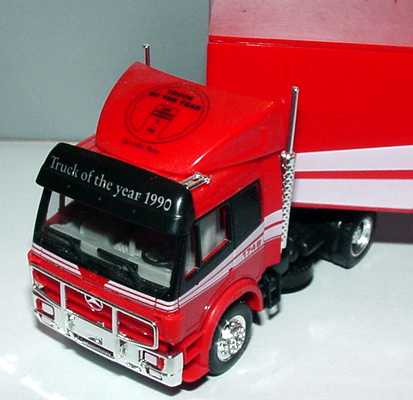 Foto 1:87 Mercedes-Benz SK Fv KoSzg 2/3 Truck of the Year 1990 herpa