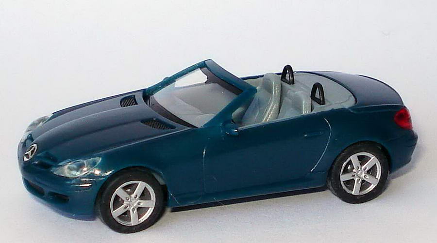 Foto 1:87 Mercedes-Benz SLK (R171) dunkelozeanblau herpa 151672