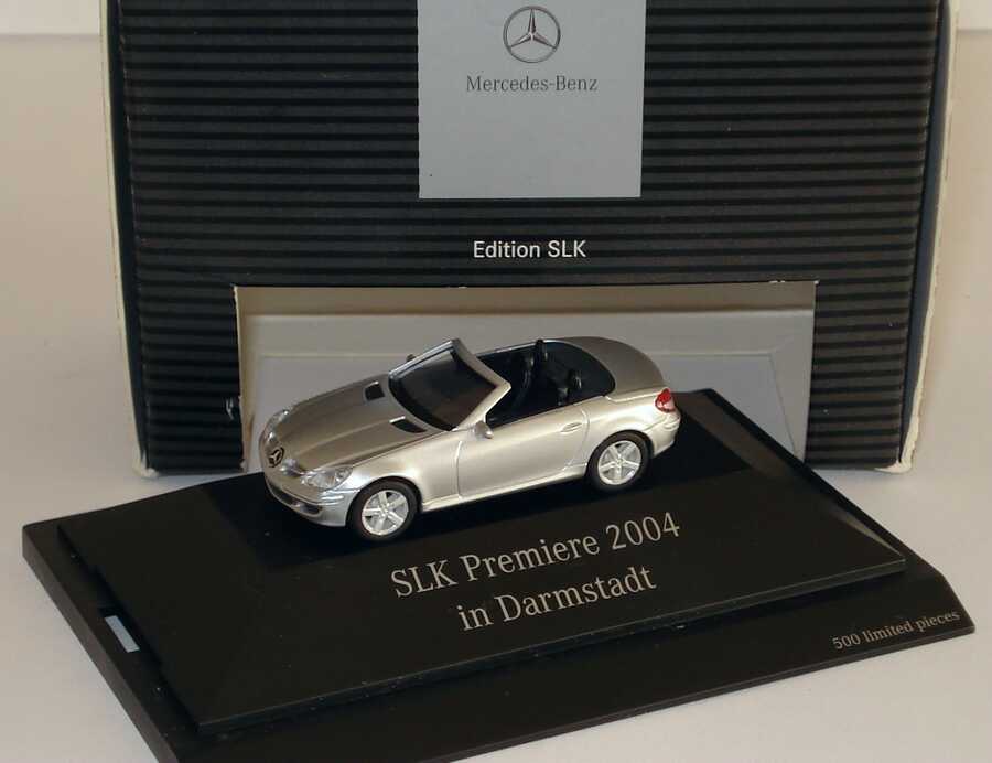 Foto 1:87 Mercedes-Benz SLK (R171) iridiumsilber-met. SLK Premiere 2004 in Darmstadt Werbemodell herpa B66961349
