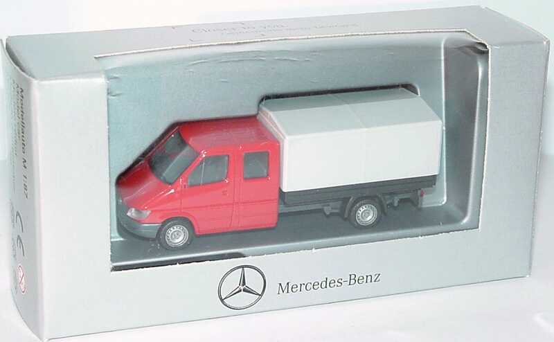 Foto 1:87 Mercedes-Benz Sprinter Facelift Doka PP rot IAA 2004, Closer to you. Gemeinsam mehr bewegen. Werbemodell herpa B66000658