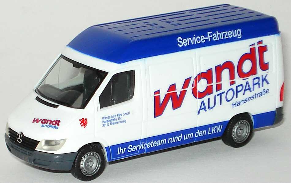 Foto 1:87 Mercedes-Benz Sprinter Facelift Kasten Wandt Autopark herpa 046398
