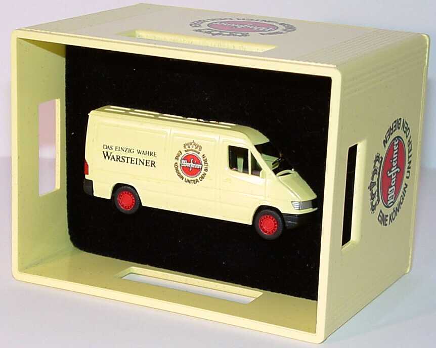 Foto 1:87 Mercedes-Benz Sprinter Kasten Warsteiner - Das einzig Wahre  (verpackt in kleinem Bierkasten) Wiking