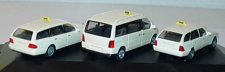 Foto 1:87 Mercedes-Benz Taxi-Packung II (C-, V- und E-Klasse) Zu Ihrer Sicherheit gibt´s: Jiu-Jitsu, Tae-Kwon-Do oder Ta-Xi. Werbemodell herpa