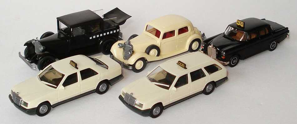 Foto 1:87 Mercedes-Benz Taxi-Set Für den Fahrgast war es schon immer angenehm, in einem Mercedes-Taxi zu fahren Werbemodell