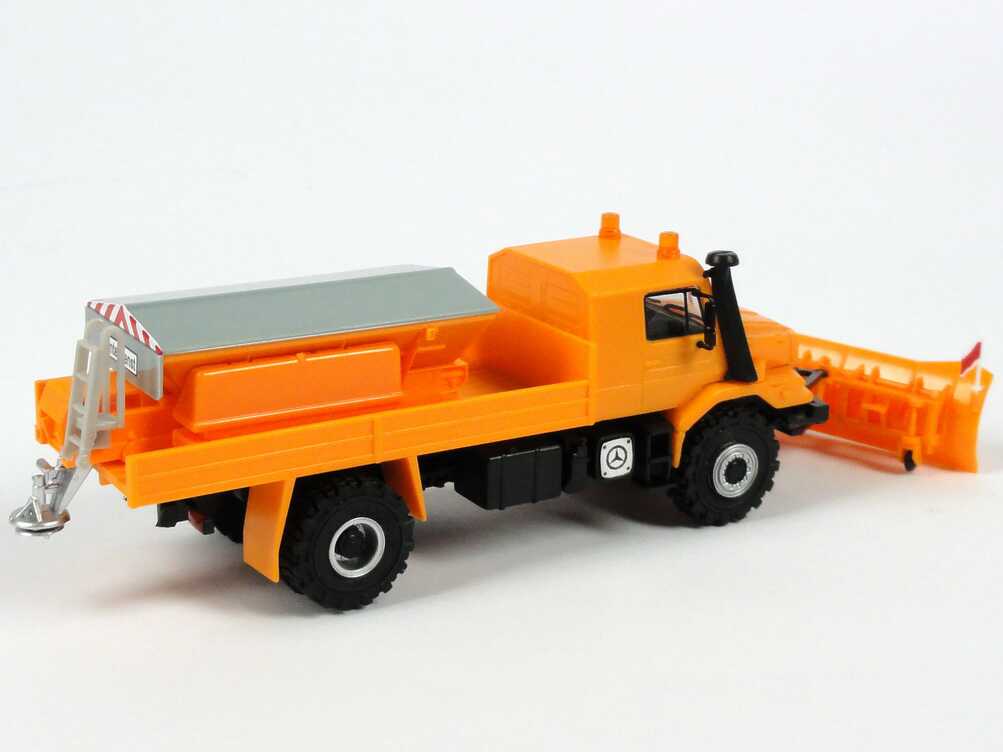 Foto 1:87 Mercedes-Benz Zetros 4x4 Winterdienst kommunal orange Werbemodell Cursor B66005258
