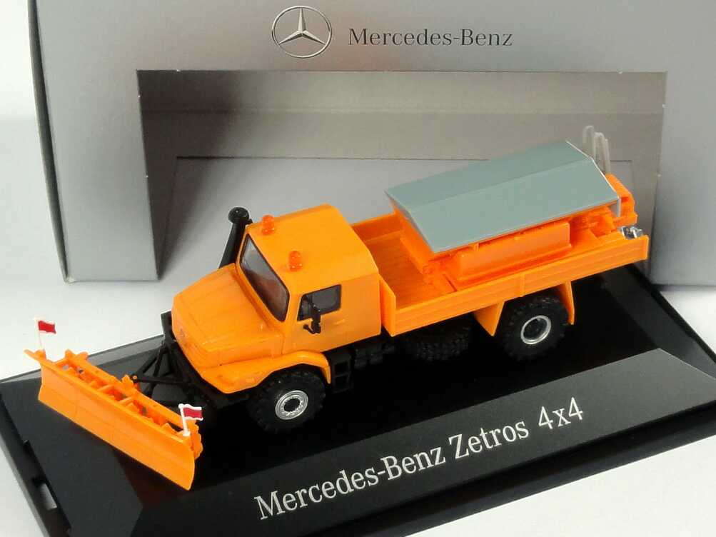 Foto 1:87 Mercedes-Benz Zetros 4x4 Winterdienst kommunal orange Werbemodell Cursor B66005258