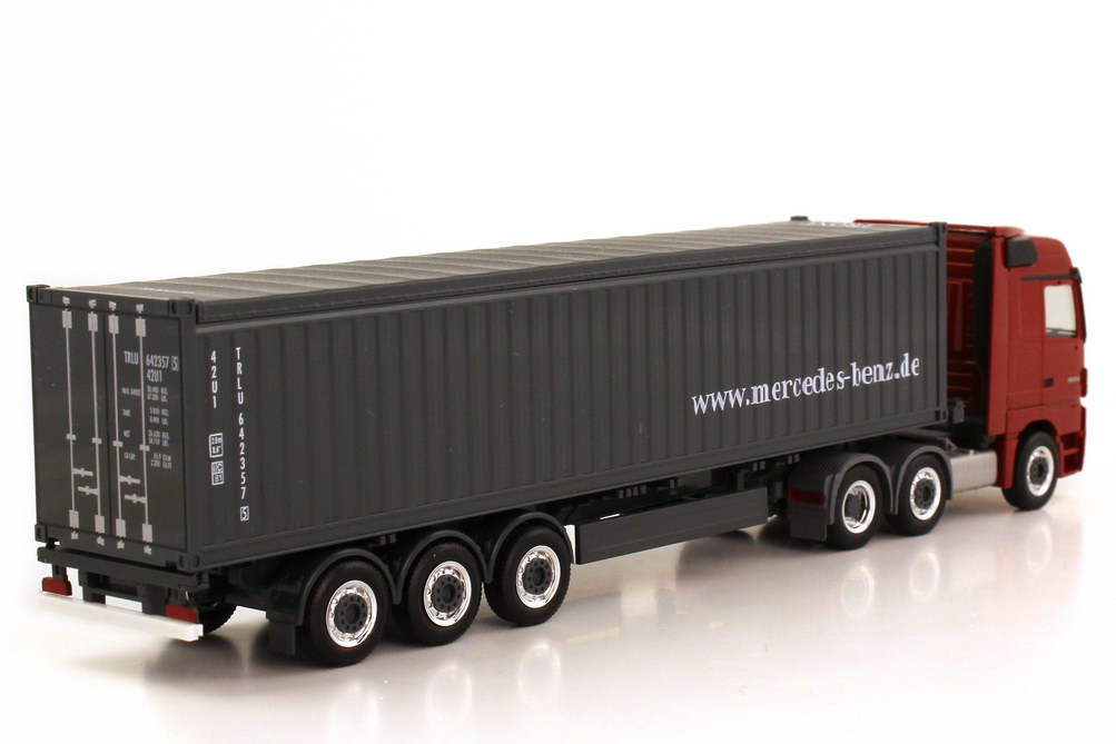 Foto 1:87 Mercedes-Benz Actros Megaspace MP3 40ft. Container-Szg 3/3 www.mercedes-benz.de Werbemodell herpa B66000797