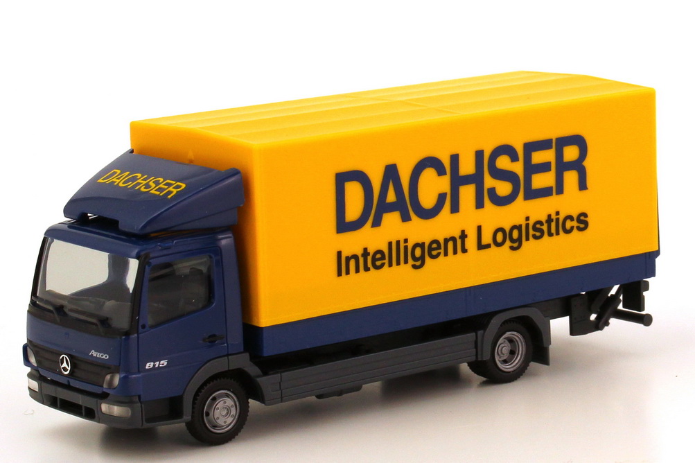 Foto 1:87 Mercedes-Benz Atego 815 Facelift 2a Pritsche/Plane-Lkw mit Ladebordwand Dachser Imtelligent Logistics herpa