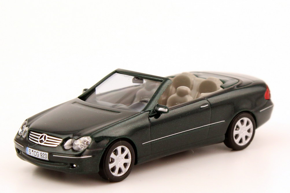 Foto 1:87 Mercedes-Benz CLK 500 Cabrio (A209) grün-met. - Collection CMD Busch 49405