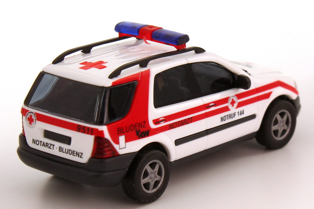 Foto 1:87 Mercedes-Benz M-Klasse ML 320 (W163) NEF Notarzt Bludenz 9511 Busch 48516
