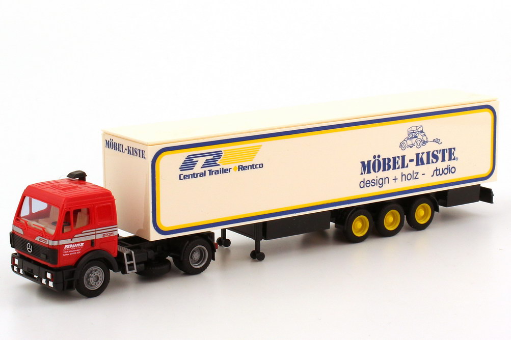 Foto 1:87 Mercedes-Benz SK 88 2235 KoSzg 2/3 Munz Transport Schlamersdorf, CTR, Möbel-Kiste AMW/AWM 5611-2