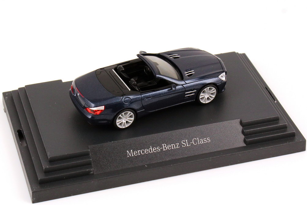 Foto 1:87 Mercedes-Benz SL-Klasse 2012 (R231) cavansit-blau-met. Werbemodell herpa B66960102