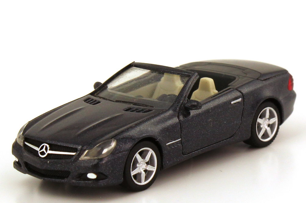 Foto 1:87 Mercedes-Benz SL-Klasse (R230 MOPF2, Modell 2008) fjordgrau-met. herpa 033947