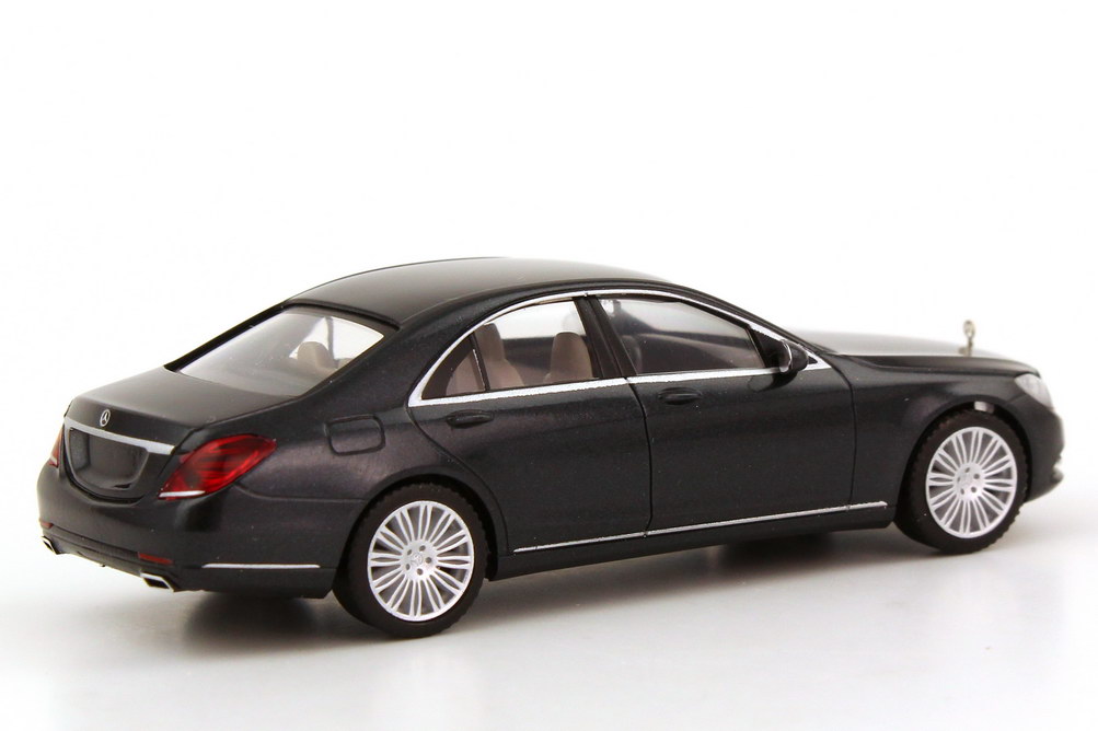 Foto 1:87 Mercedes-Benz S-Klasse 2013 Langversion (V222) blauanthrazit-met. Werbemodell herpa B66960150