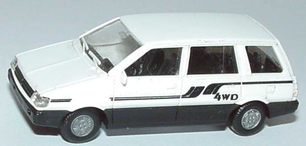 Foto 1:87 Mitsubishi Space Wagon weiß 4WD Rietze