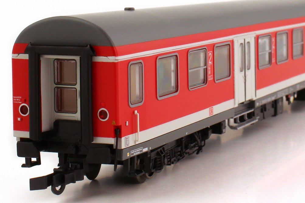 Foto 1:87 H0 Nahverkehr-Steuerwagen Typ Bybdzf 482.1 2.Klasse mit Wittenberger Kopf DB AG rot/grau Gleichstrom Roco 64210