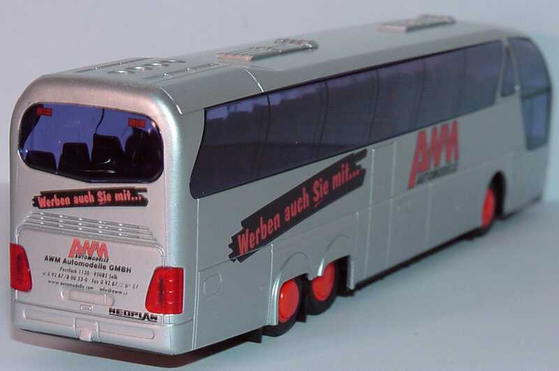 Foto 1:87 Neoplan Starliner SHDHL 3achsig Werben Sie mit... AWM Automodelle (Messemodell Spielwarenmesse) AMW/AWM