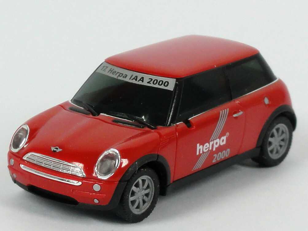 Foto 1:87 New Mini Cooper 17. Herpa-IAA 2000, Herpa bringt Kleines groß raus! herpa