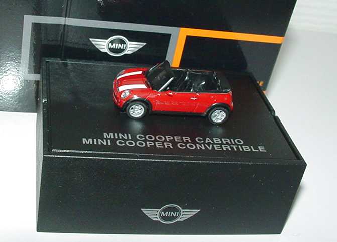 Foto 1:87 New Mini Cooper Cabrio chilired mit weißen Streifen Werbemodell herpa 80410309096