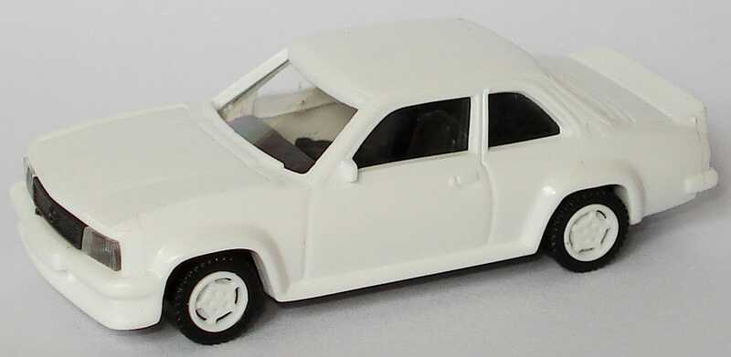 Foto 1:87 Opel Ascona B 400 weiß euromodell