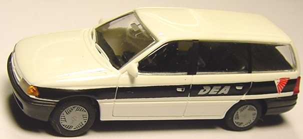 Foto 1:87 Opel Astra Caravan DEA Rietze