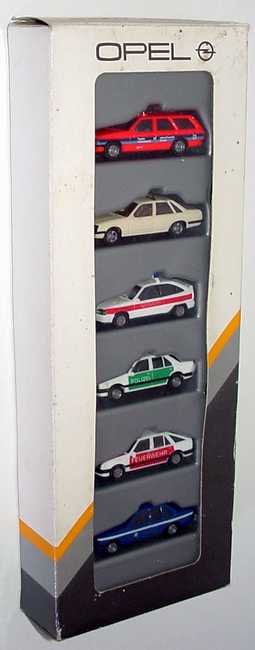 Foto 1:87 Opel Geschenkpackung Einsatzfahrzeuge (Rekord Car. Flugh.-Fw Frankfurt, Senator Taxi, Kadett Gsi Notarzt (weiß), Ascona Polizei, Ascona Feuerw., Rekord THW) herpa 1#1799175
