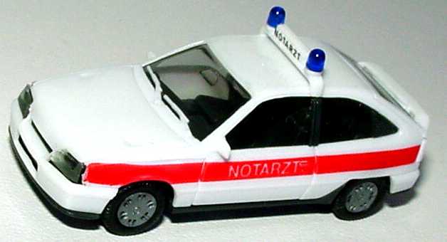 Foto 1:87 Opel Geschenkpackung Einsatzfahrzeuge (Rekord Car. Flugh.-Fw Frankfurt, Senator Taxi, Kadett Gsi Notarzt (weiß), Ascona Polizei, Ascona Feuerw., Rekord THW) herpa 1#1799175
