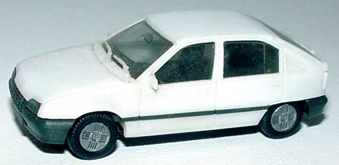 Foto 1:87 Opel Kadett E 4türig weiß herpa 2045