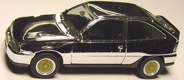 Foto 1:87 Opel Kadett GSi chrom, BBS-Felgen gold herpa