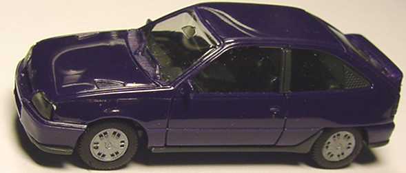 Foto 1:87 Opel Kadett GSi dunkelviolett herpa 2046