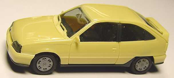 Foto 1:87 Opel Kadett GSi hellbeige herpa 2046