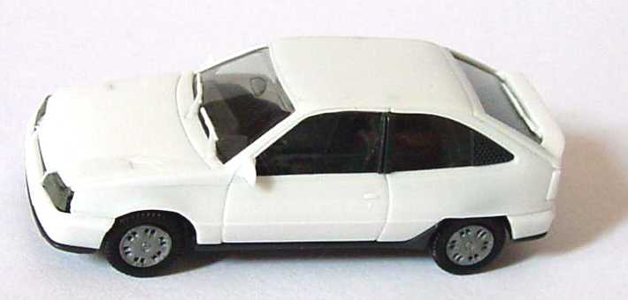 Foto 1:87 Opel Kadett GSi weiß herpa 2046