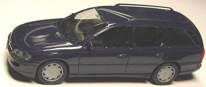 Foto 1:87 Opel Omega Caravan GL königsblau herpa 021531