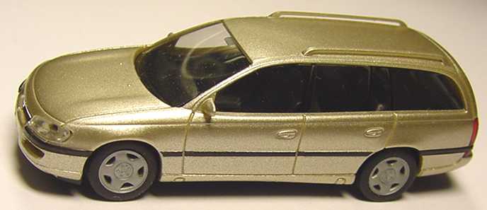 Foto 1:87 Opel Omega Caravan MV6 rauchsilber-met. herpa 031561