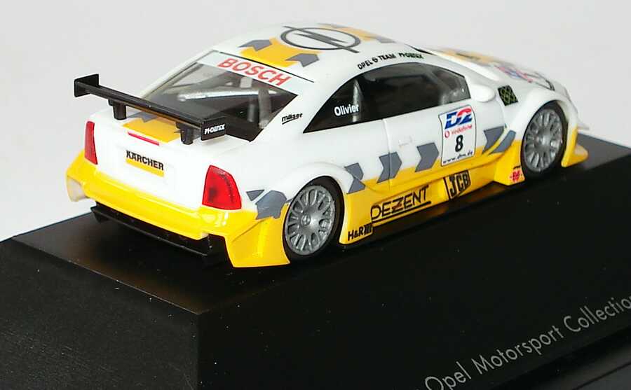 Foto 1:87 Opel V8 Coupé Mod. 2000 DTM 2001 Holzer, JCB Nr.8,  Olivier herpa 037969