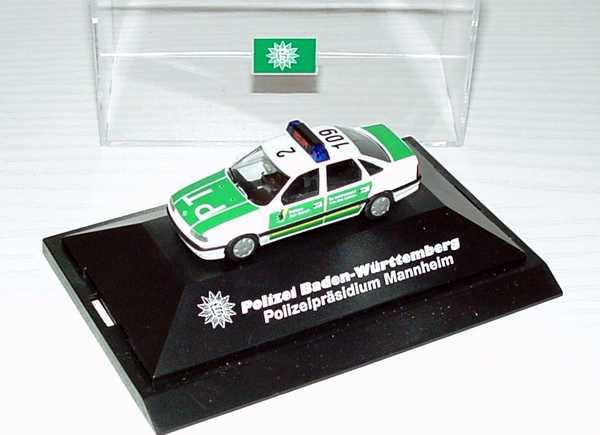 Foto 1:87 Opel Vectra Polizei PT 2 109, Polizei - Ein Beruf - So interessant wie das Leben, Polizei Baden-Württemberg Polizeipräsidium Mannheim herpa