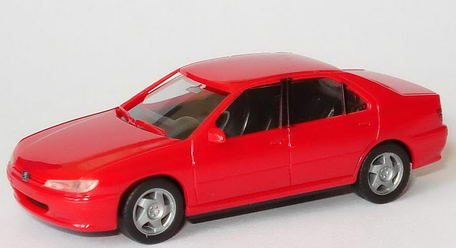 Foto 1:87 Peugeot 406 himbeerrot herpa 022590/146555