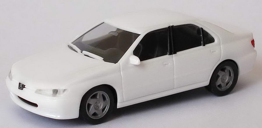 Foto 1:87 Peugeot 406 weiß herpa 022590/0188043