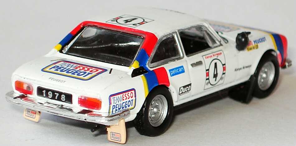 Foto 1:87 Peugeot 504 V6 Coupé African Safari Rallye 1978 Nr.4, Nicolas / Lefèvre (Sieger) Universal Hobbies