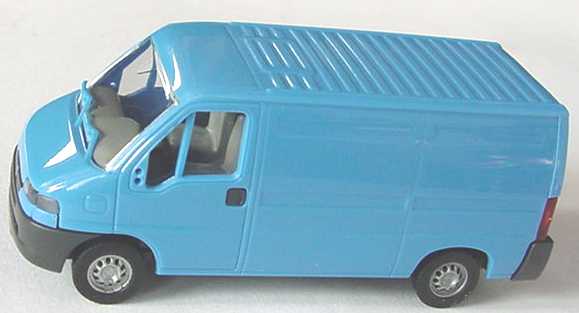 Foto 1:87 Peugeot Boxer Kasten himmelblau Praliné