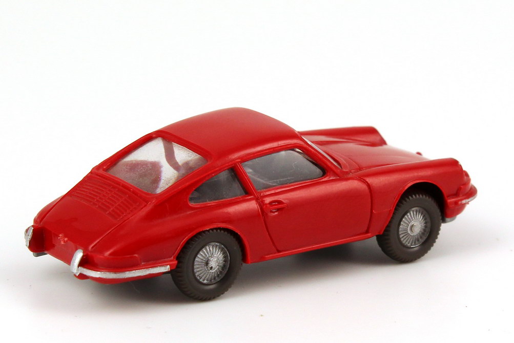 Foto 1:87 Porsche 911 C rot, eingesetztes Lenkrad, Stoßstangen bemalt Wiking 160