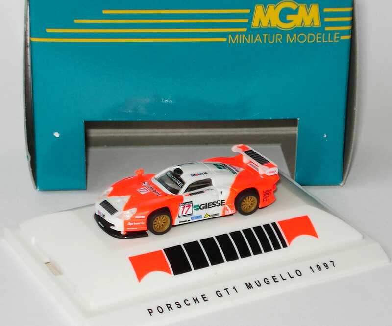 Foto 1:87 Porsche 911 GT1 FIA GT 1997 Marlboro (zensiert), JB Racing Nr.17, Baldi / Collard (Mugello 4 Hours) MGM 4015p