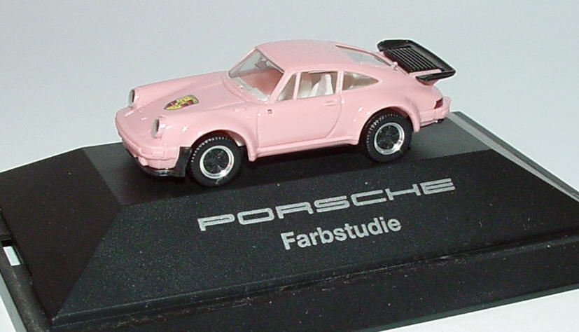 Foto 1:87 Porsche 911 turbo rosa Die neue Farbstudie herpa