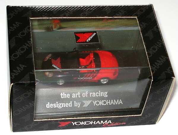 Foto 1:87 Porsche Boxster 986 - Yokohama - the art of racing designed by Yokohama - herpa
