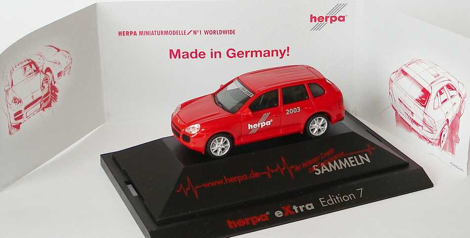 Foto 1:87 Porsche Cayenne Turbo 20. Herpa IAA 2003, Made in Germany! - Extra-Edition 7 herpa 263122