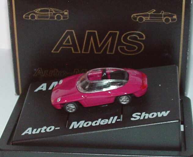 Foto 1:87 Porsche Panamericana brombeerpink Auto-Model-Show Farbstudie r + h modellauto