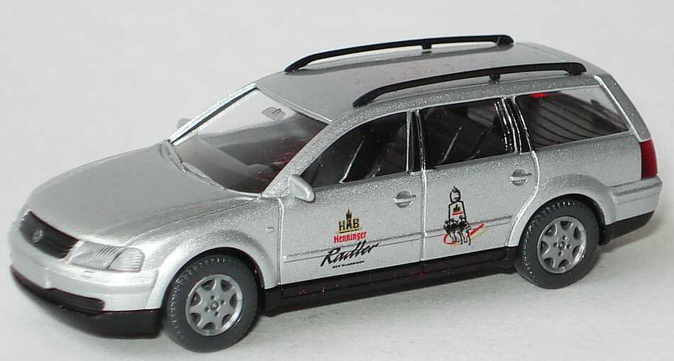 Foto 1:87 Post Museums Shop Setpackung Henninger Radler (Mercedes G + VW Passat Variant + Schankwagen + Figuren) Wiking 81-26