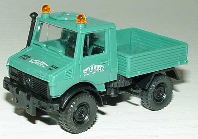 Foto 1:87 Schwarz Bau AG Set-Packung (Unimog + Saurer Komet Werkstattbus) Roco 1526