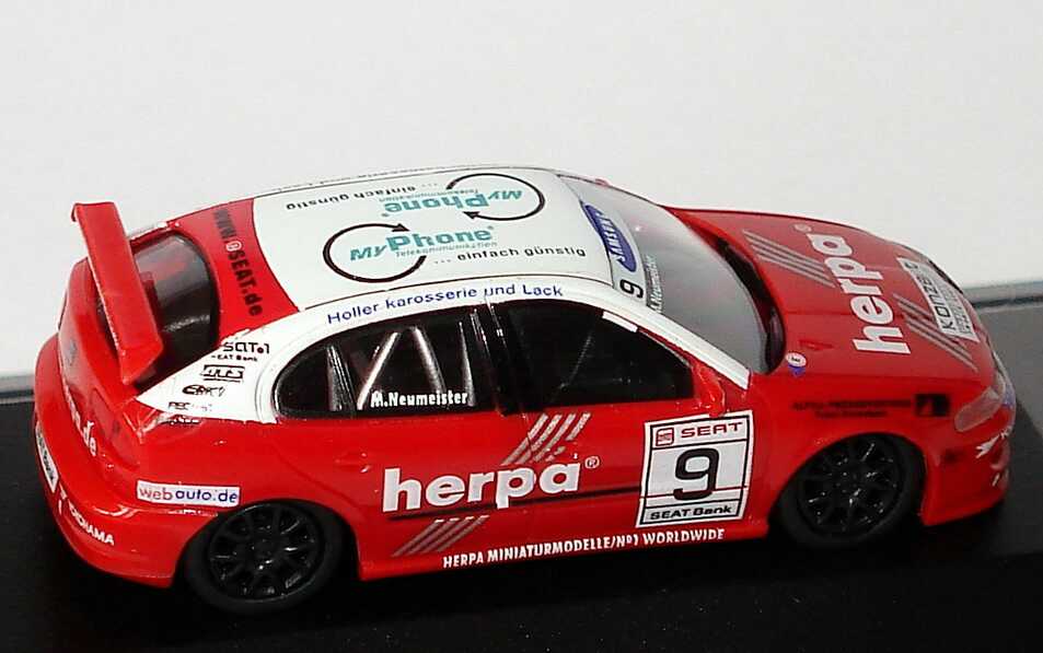 Foto 1:87 Seat Leon Cupra R Super Copa 2005 Fischer Racing, herpa Nr.9, Michael Neumeister herpa 038034